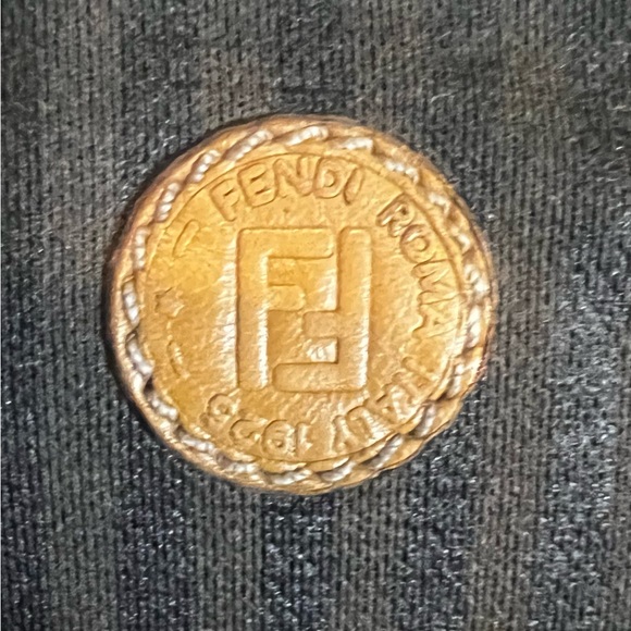 Vintage Fendi clutch - Picture 7 of 8